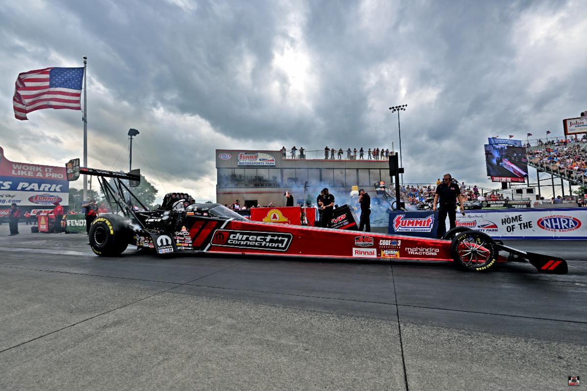 Mark Howard Racining Tony Stewart & Matt Hagan. – The Racing Times Magazine