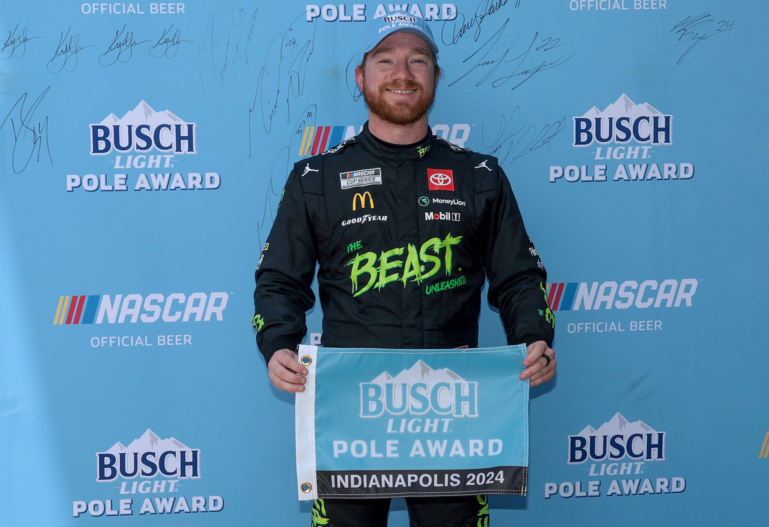 Tyler Reddick snags pole position for return to Indianapolis oval